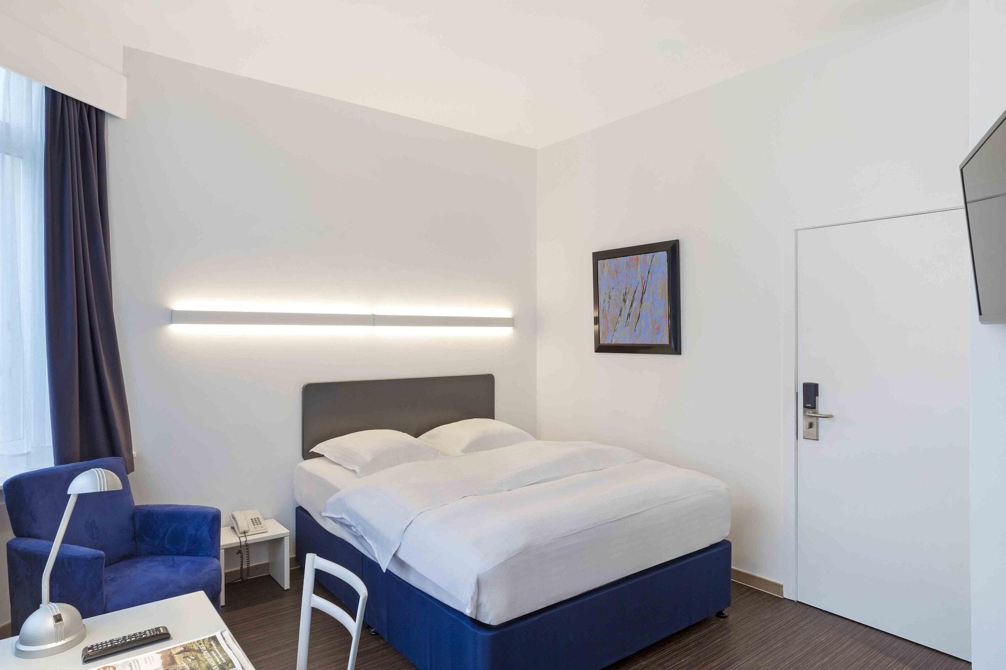 Hotel Argus By Happyculture Saint-Gilles Exterior photo