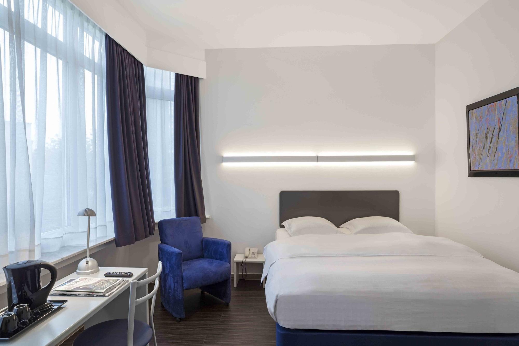 Hotel Argus By Happyculture Saint-Gilles Exterior photo