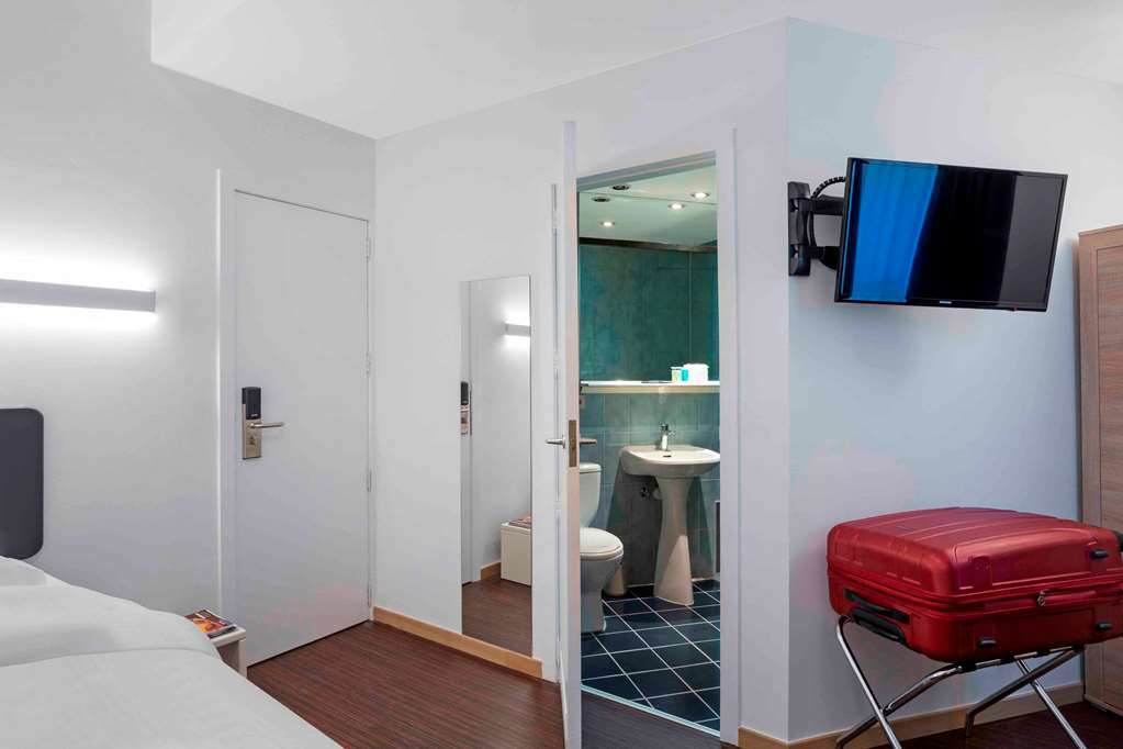 Hotel Argus By Happyculture Saint-Gilles Room photo